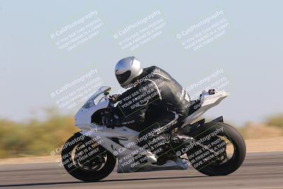 media/Nov-06-2023-Moto Forza (Mon) [[ce023d0744]]/2-Advanced Group/Session 4 (Turn 8 Inside)/